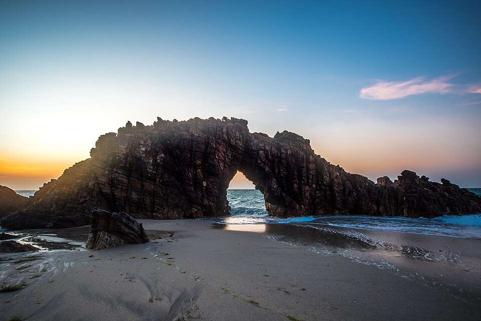 Ponto Turístico Buraco Azul (Caiçara) em Jericoacoara
