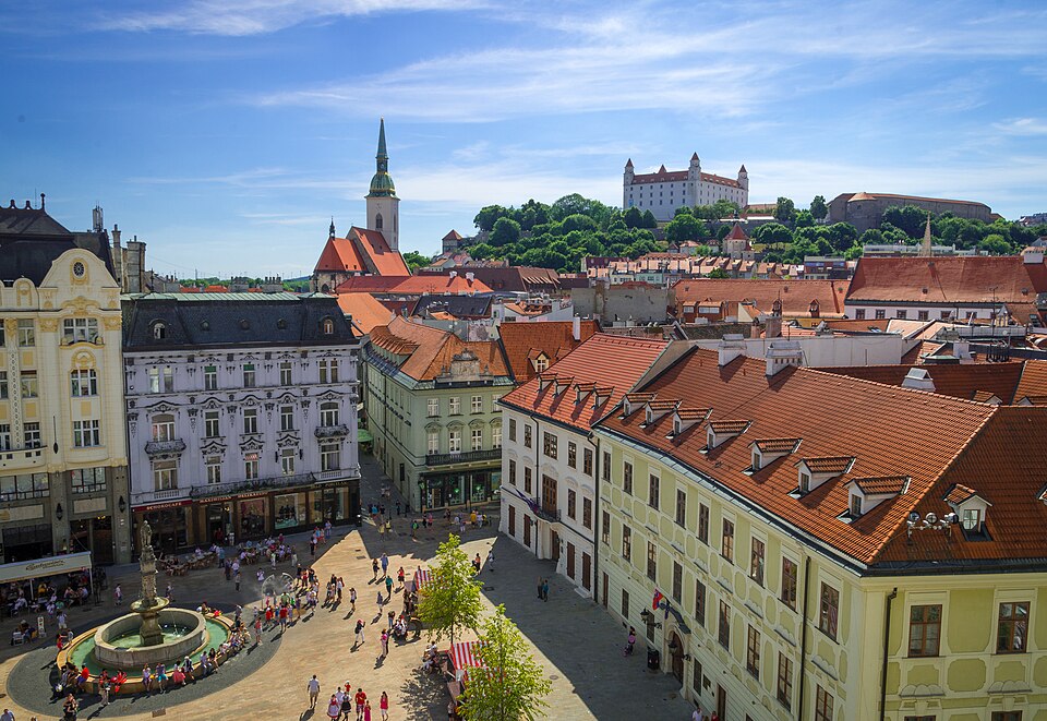 Ponto Turístico Igreja Azul (Igreja de Santa Isabel) em Bratislava