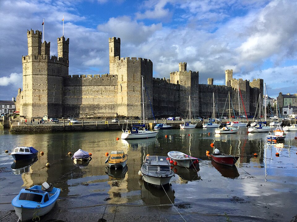 Ponto Turístico Castelo de Bangor e Jardins (Bangor Castle) em Bangor
