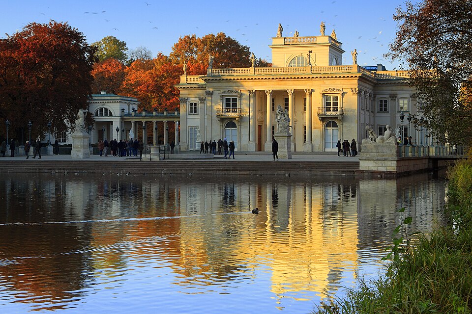 Ponto Turístico Parque Łazienki (Parque Real dos Banhos) em Varsóvia