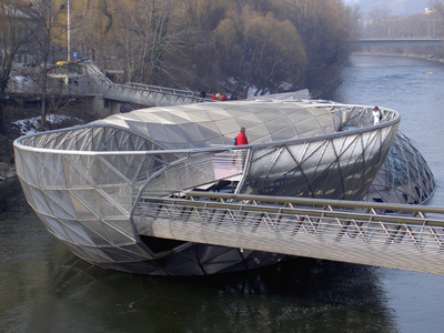 Ponto Turístico Ilha no Rio Mur (Murinsel) em Graz