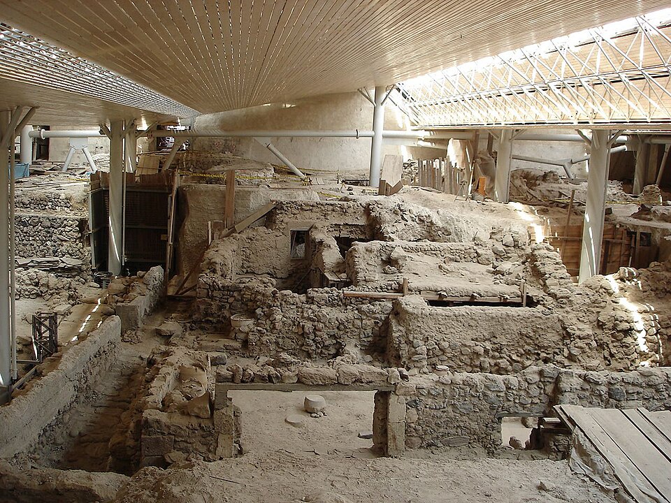 Ponto Turístico Sítio Arqueológico de Akrotiri em Santorini