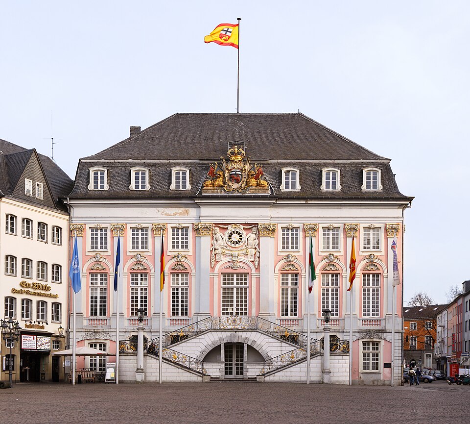 Ponto Turístico Catedral de Bona (Bonner Münster) em Bona