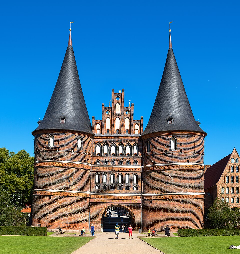 Ponto Turístico Portão de Burgtor em Lübeck