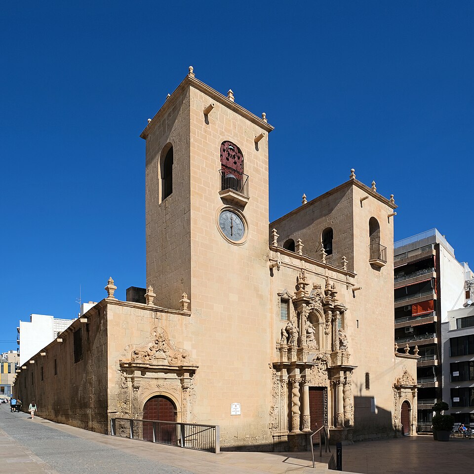 Ponto Turístico Basílica de Santa Maria de Alicante em Alicante