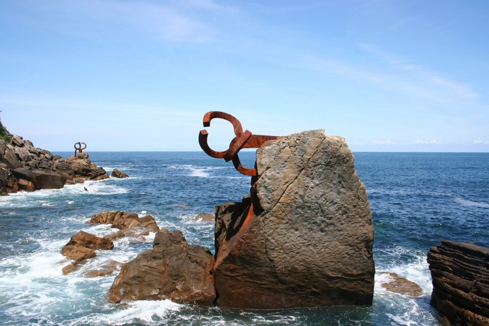 Ponto Turístico Escultura Pente do Vento (Peine del Viento) em San Sebastián