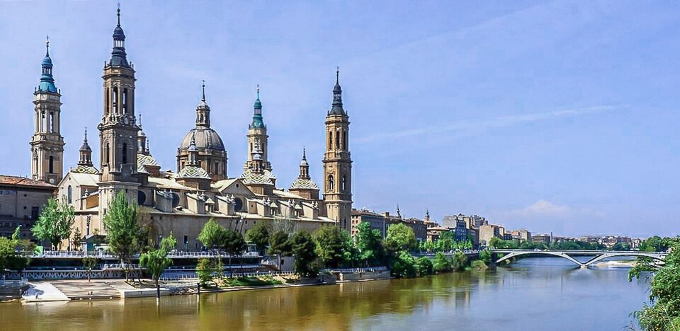 Ponto Turístico Praça do Pilar (Plaza del Pilar) em Saragoça